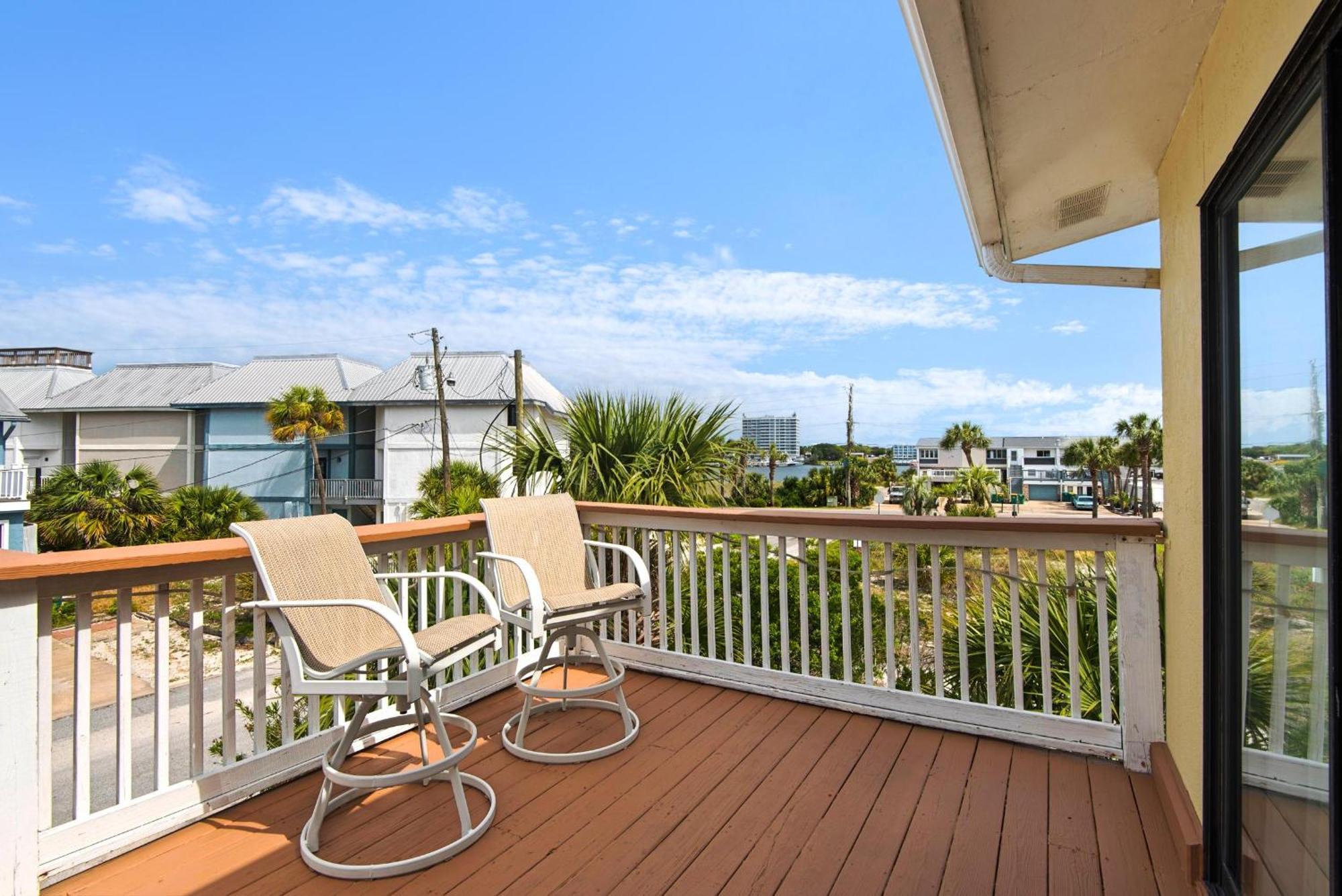 Beach Side- Harbor View 德斯廷 外观 照片